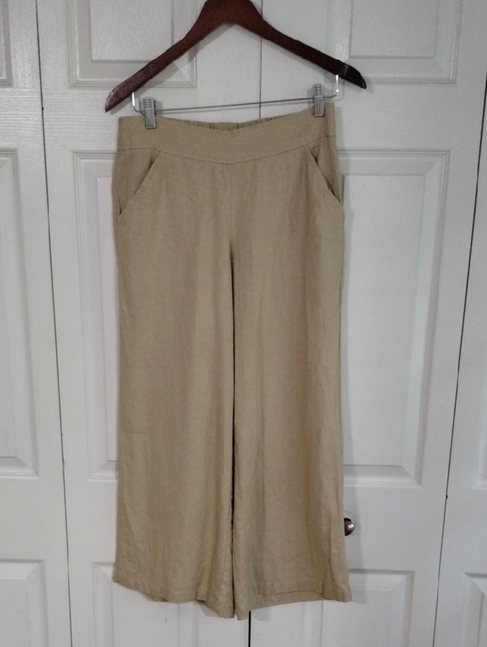 Max Studio Wide-Leg Pants in Beige Size Small